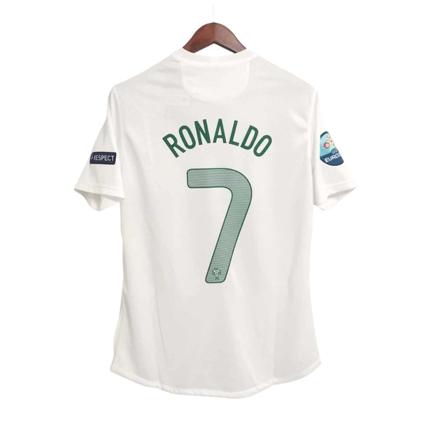 Camisa Retrô Portugal II Cristiano Ronaldo #7 2012 - Torcedor Masculina - Branco