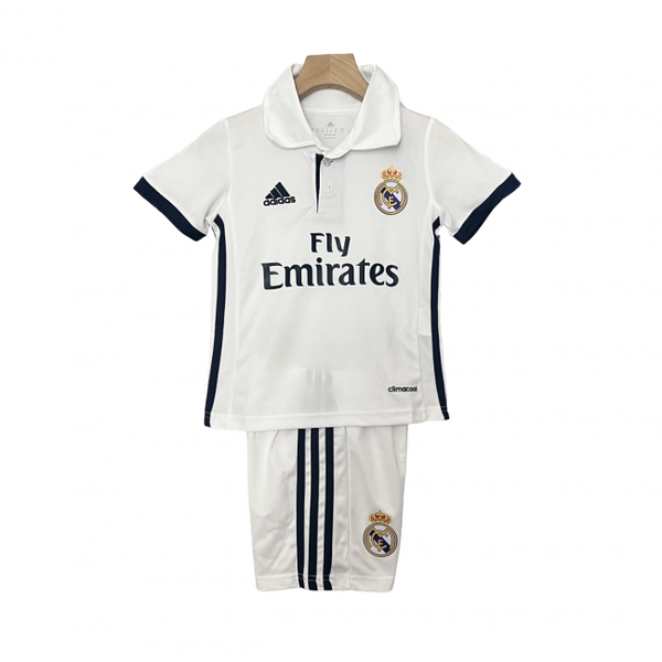 Kit Infantil Retrô Real Madrid I 16/17